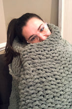 Load image into Gallery viewer, The Chunky Knit Blanket
